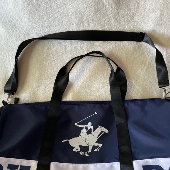 Beverly Hills polo club duffel bag - Picture 5 of 6